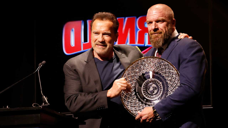Lifetime Achievement Award winner Triple H Paul Levesque with Gov Arnold Schwarzenegger Photo by Dave Emery