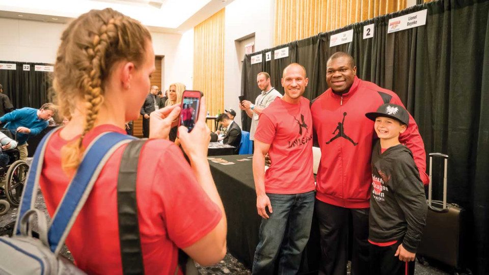 IFBB Pro meet and greet with fans.